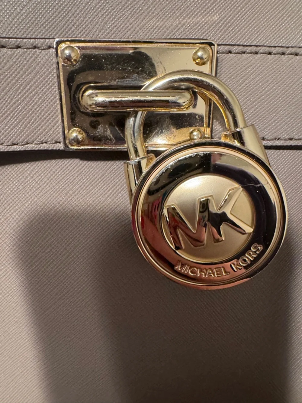 Michael Kors Taupe Leather Saffiano Tote with Gold Hardware and Matching Wallet - Picture 4 of 16
